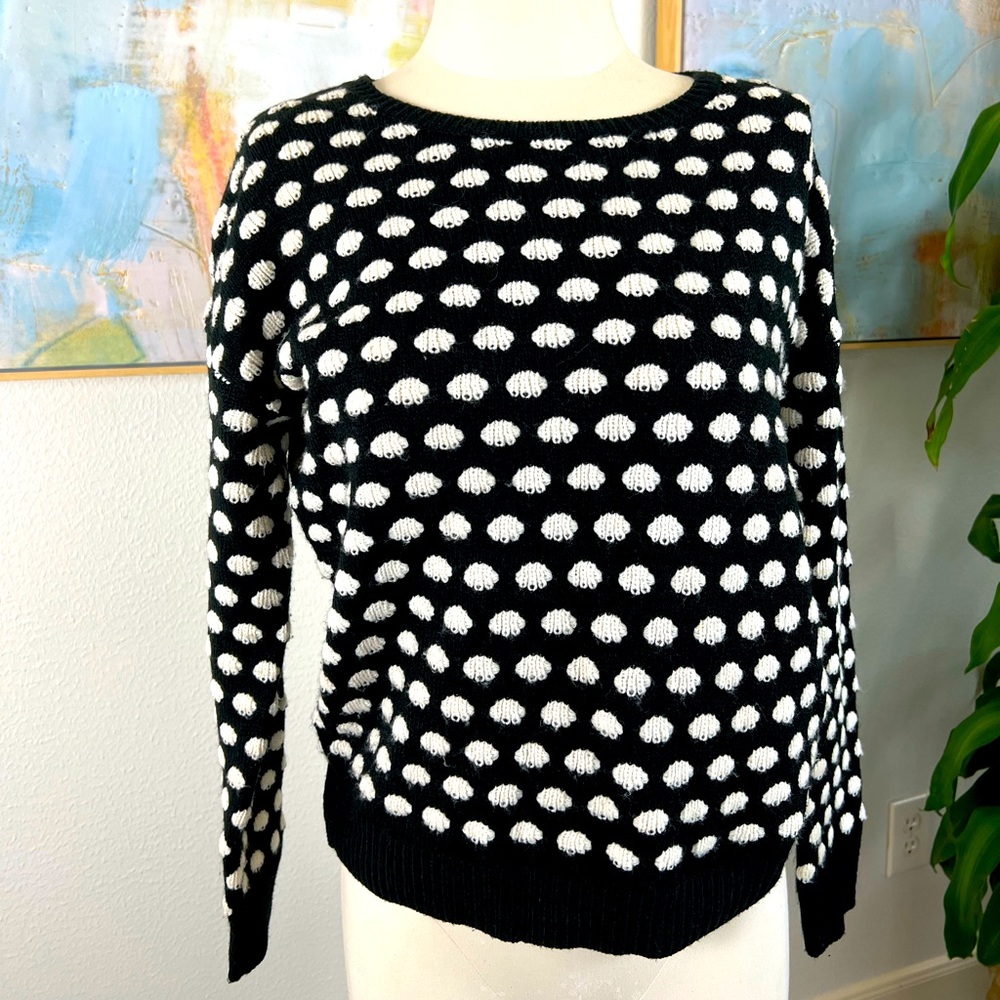 BEST MOUNTAIN BLACK AND WHITE POLKA DOT SWEATER